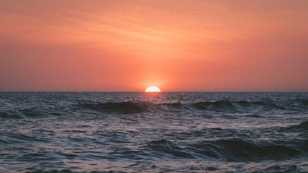 Petang di Pesisir Ujung Genteng